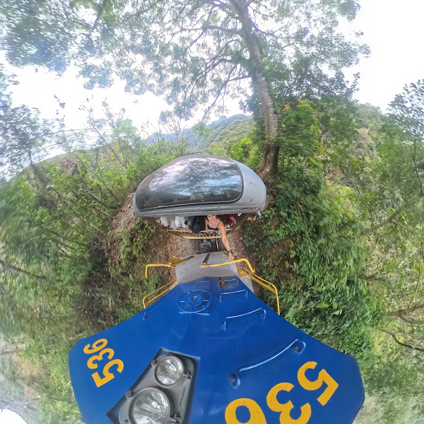 Trem Vistadome Obervatory - trem panorâmico em imagem 360