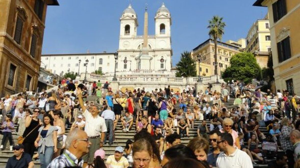 Protestos anti-turismo na Europa: por que cidades estão se rebelando contra os visitantes?